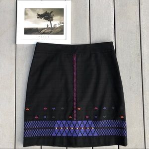 DKNY black geometric tribal Aztec embroidered skirt, size 10